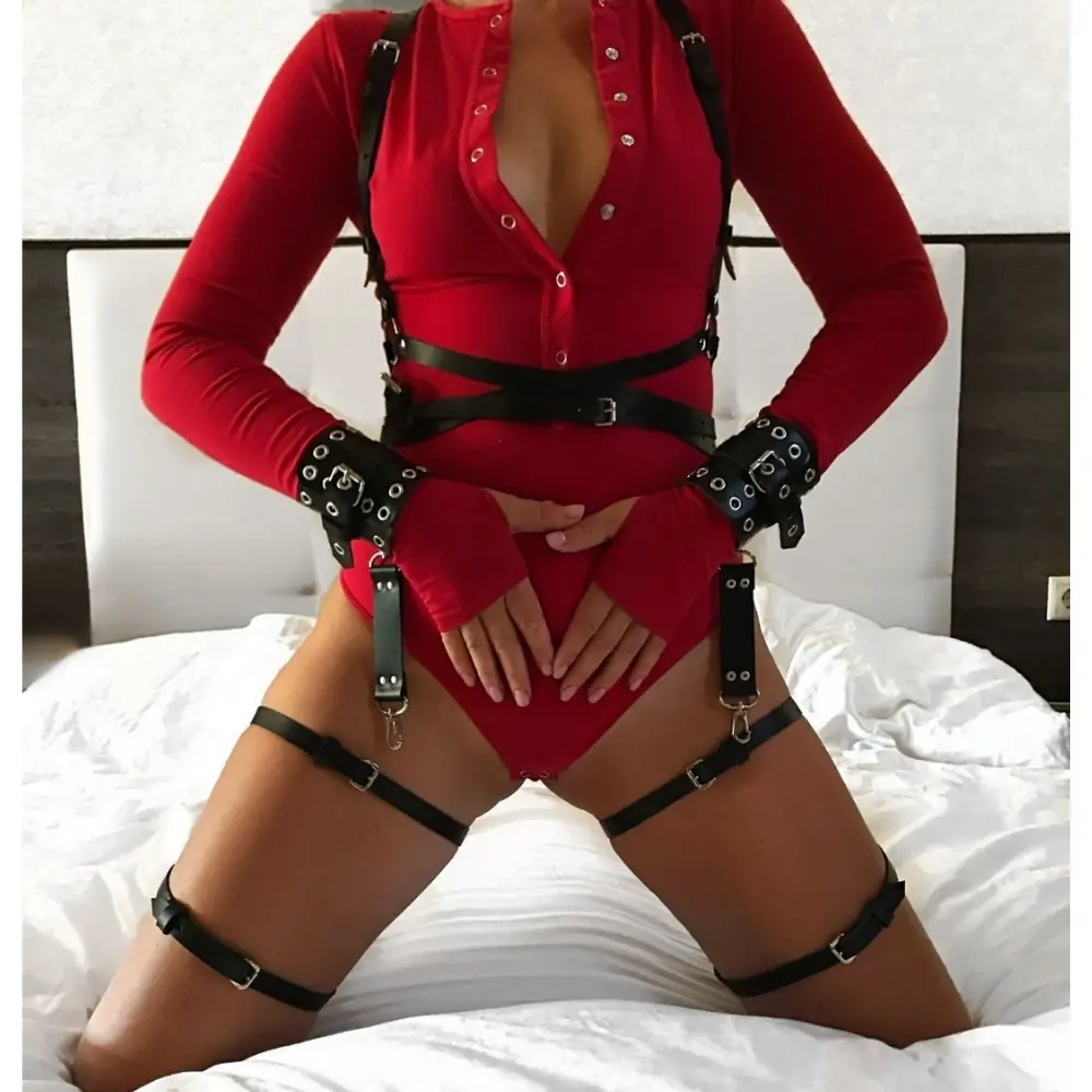 Agor Erotica Wear set sa podesivim lančanicama i vezicama